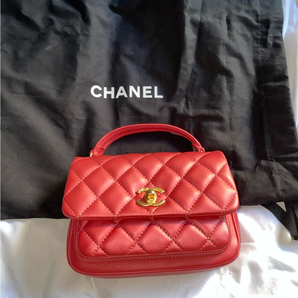 Pink Chanel - Picture 13 of 13